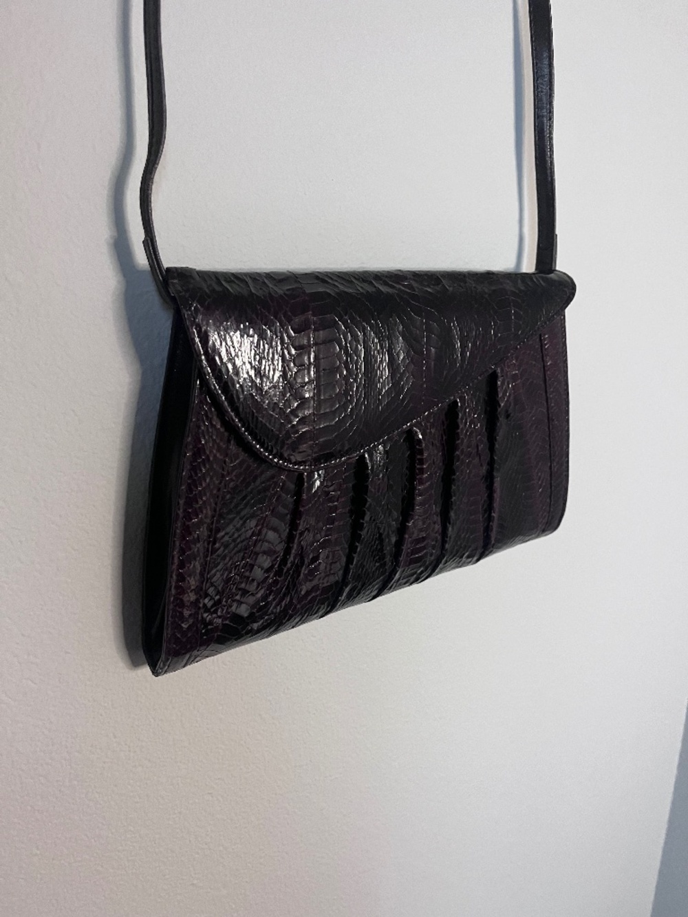 Vintage 1980s J Renee Brown/Burgundy Snakeskin Clutch Crossbody Purse
